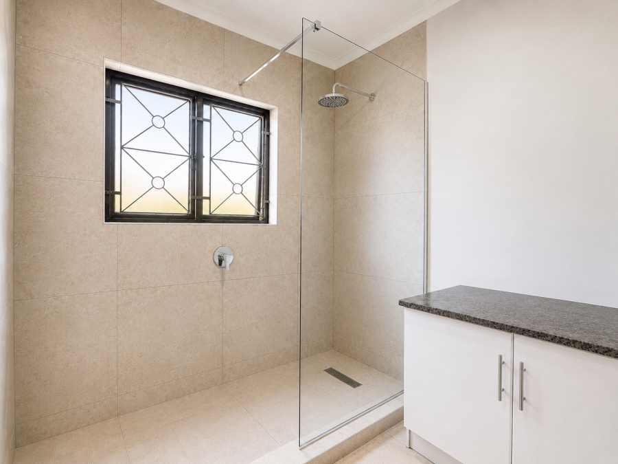 To Let 3 Bedroom Property for Rent in Flamwood North West